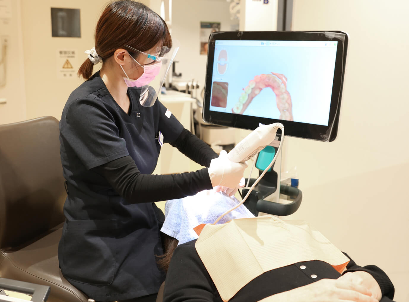 丁寧なカウンセリングとゴールを共有する診療の「見える化」